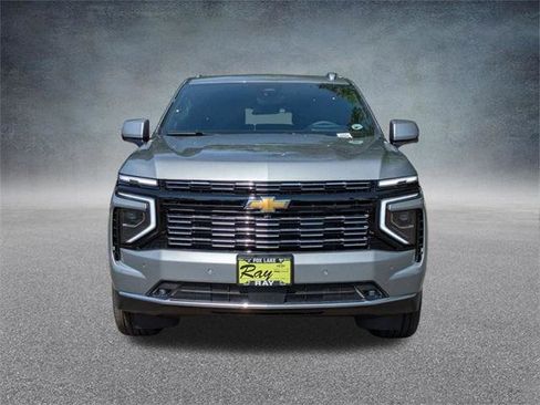New 2025 Chevrolet Suburban High Country image 9