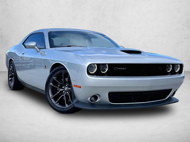 Used 2020 Dodge Challenger R/T Scat Pack RWD image 12