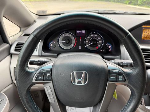 Used 2012 Honda Odyssey EX-L image 17