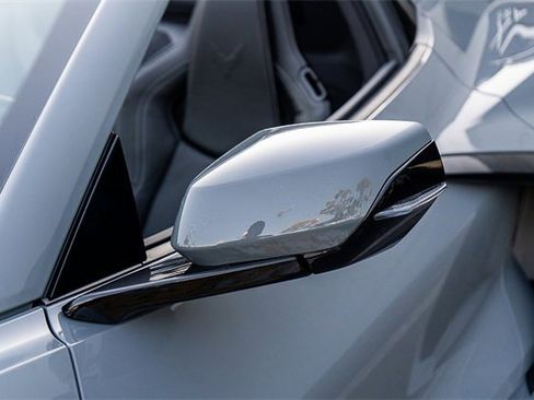 Used 2025 Chevrolet Corvette Z06 image 28