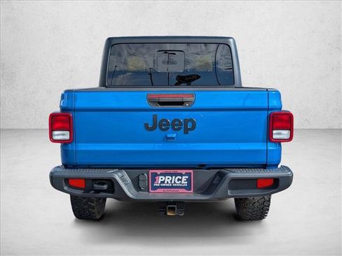 Used 2022 Jeep Gladiator Willys image 6