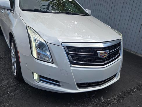 Used 2017 Cadillac XTS Luxury image 4