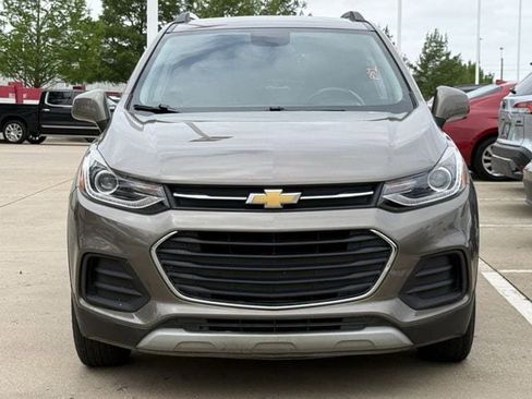 Used 2022 Chevrolet Trax LT w/ Driver Confidence Package AWD/4WD image 6