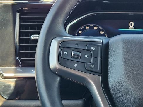 Used 2023 Chevrolet Silverado 1500 LT image 28
