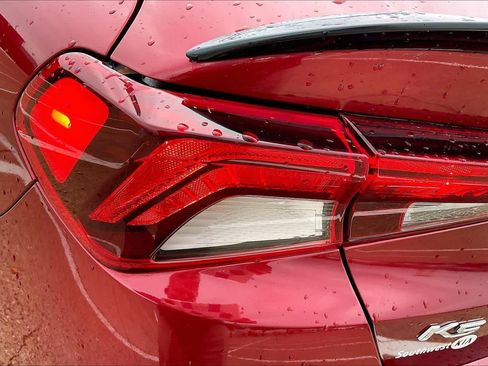 Used 2021 Kia K5 EX image 31