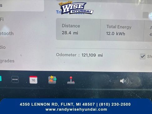 Used 2019 Tesla Model 3 Long Range image 17