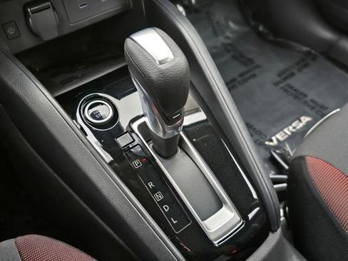 New 2025 Nissan Versa SR image 29