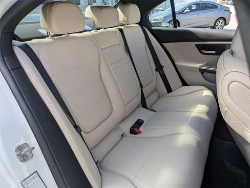 Used 2025 Mercedes-Benz C 300 4MATIC Sedan image 27