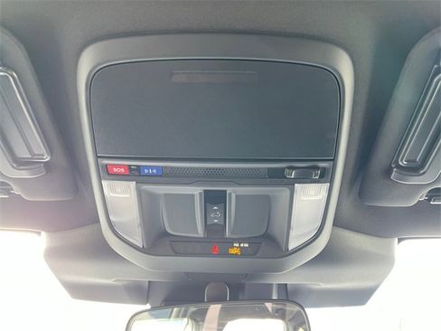 Certified 2025 Subaru Forester Premium image 28