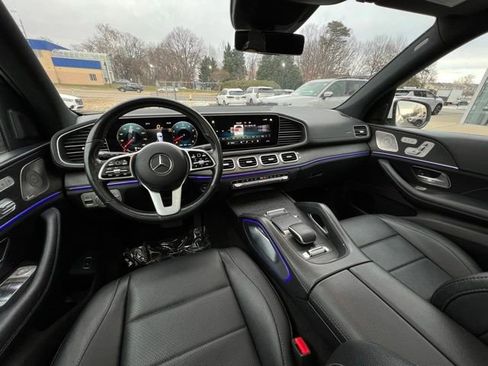 Used 2022 Mercedes-Benz GLS 450 4MATIC image 19