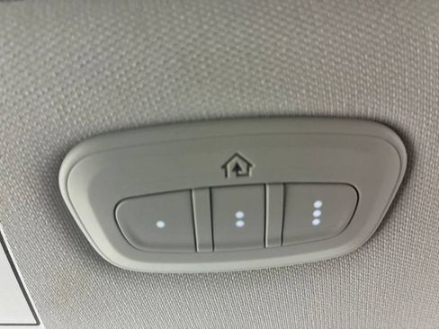 Used 2021 Jeep Cherokee Limited AWD/4WD image 33
