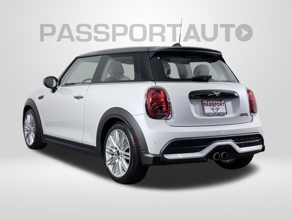 Certified 2024 MINI Cooper S w/ Signature Upholstery Package FWD image 5