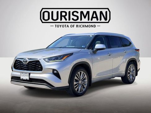 Used 2021 Toyota Highlander Platinum AWD/4WD image 25