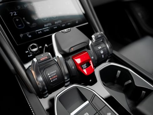 Used 2024 Lamborghini Urus S image 53