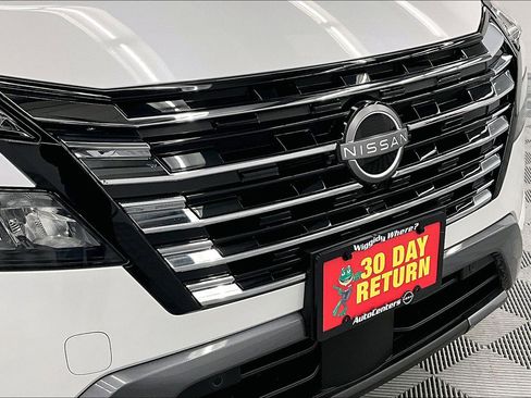 New 2025 Nissan Rogue SL image 43