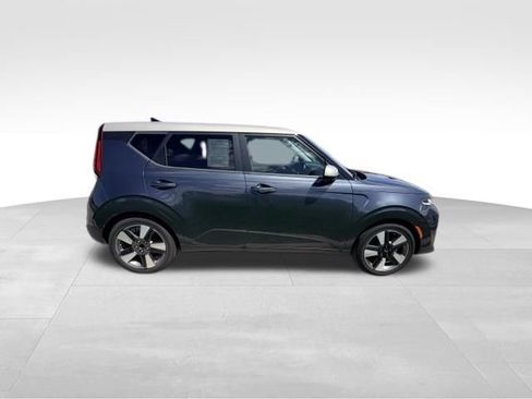 Used 2020 Kia Soul EX FWD image 5