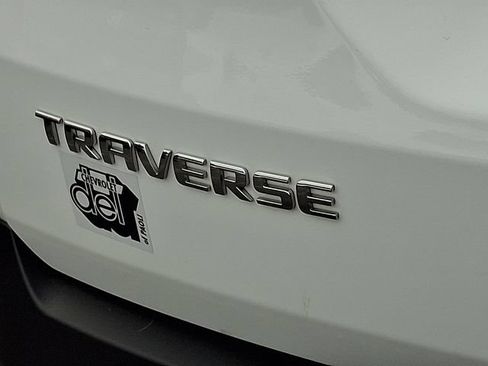 Certified 2023 Chevrolet Traverse LS FWD image 31