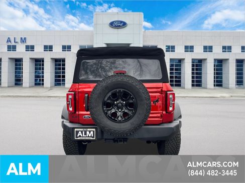 Used 2022 Ford Bronco Wildtrak image 7