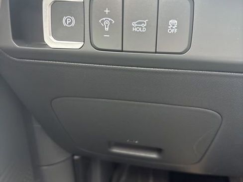 Used 2024 Hyundai Santa Fe SEL AWD/4WD image 16
