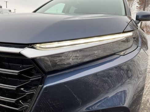 Used 2025 Honda CR-V EX-L image 28