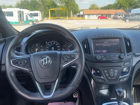Used 2017 Buick Regal GS w/ Driver Confidence Package #2 FWD image 9