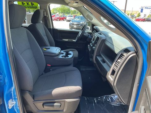 Used 2019 RAM 1500 Express w/ Express Value Package AWD/4WD image 47