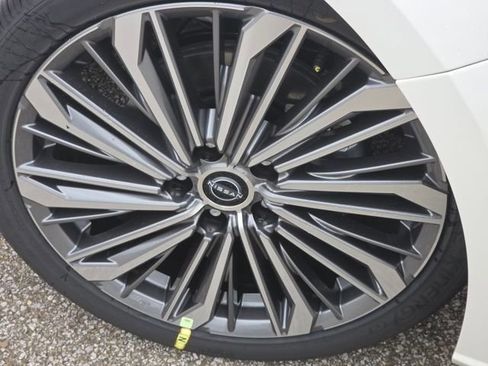 New 2025 Nissan Altima 2.5 SL image 19