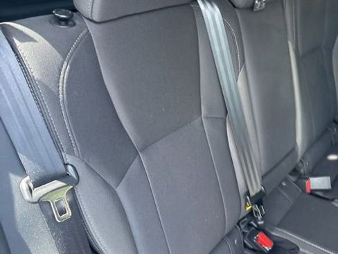 Used 2025 Subaru Crosstrek 2.0i Premium image 25