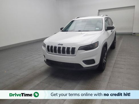 Used 2021 Jeep Cherokee Latitude FWD image 1