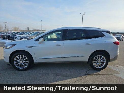 Used 2018 Buick Enclave Premium w/ Experience Buick Package image 4