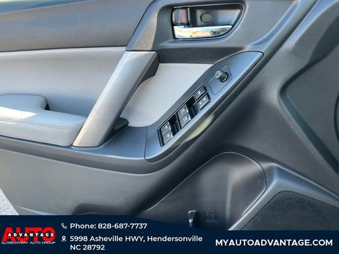 Used 2017 Subaru Forester 2.5i Limited image 19