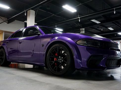 Used 2023 Dodge Charger SRT Hellcat w/ Harman/Kardon Audio Group RWD image 2
