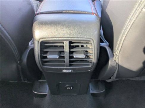 Certified 2022 Ford Escape SEL w/ SEL Stealth AWD Package image 24