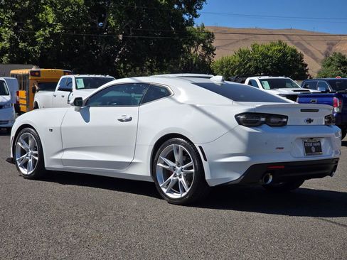 Used 2020 Chevrolet Camaro LT w/ RS Package image 3
