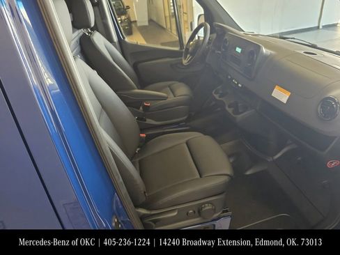 Certified 2024 Mercedes-Benz Sprinter 2500 image 10