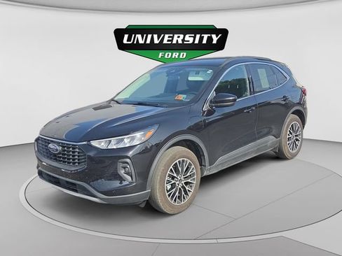 Used 2025 Ford Escape SE FWD image 7