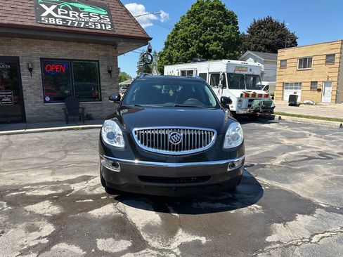 Used 2011 Buick Enclave CXL w/ Trailering Provision Package AWD/4WD image 3