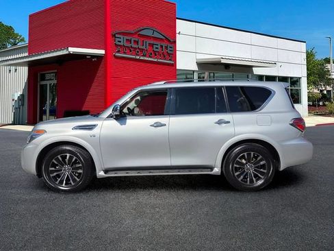 Used 2020 Nissan Armada Platinum w/ Captain's Chairs Package RWD image 2