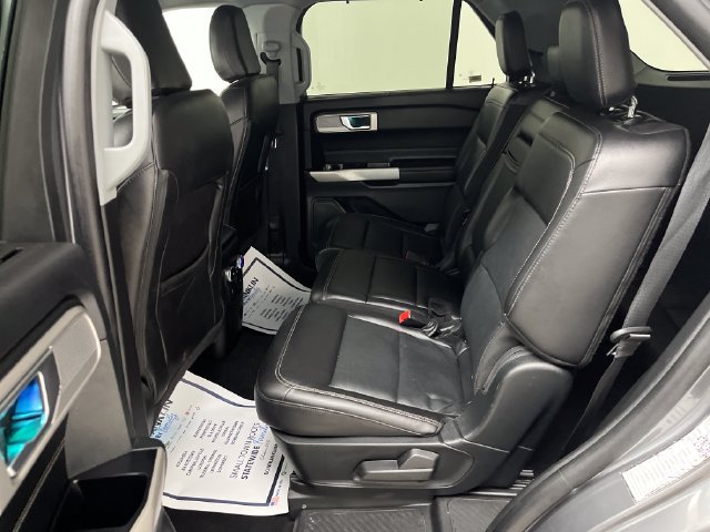 Used 2024 Ford Explorer Limited RWD image 13