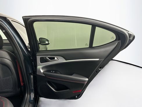 Used 2023 Genesis G70 2.0T w/ Sport Prestige Package image 32