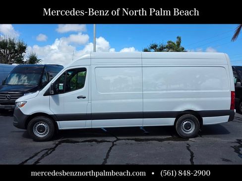 New 2026 Mercedes-Benz Sprinter 2500 image 3