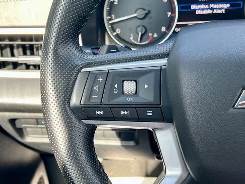 Used 2024 Mitsubishi Outlander SE image 23