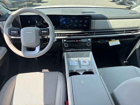 New 2026 Hyundai Santa Fe SEL FWD image 6