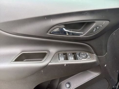 Used 2024 Chevrolet Equinox LT w/ LPO, Floor Liner Package image 28