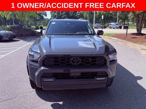 Used 2025 Toyota 4Runner TRD Off-Road Premium AWD/4WD image 2