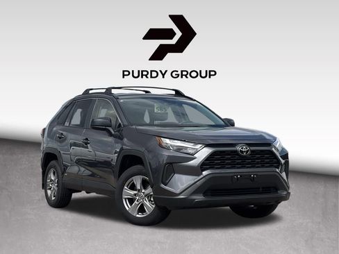 Used 2025 Toyota RAV4 LE image 1