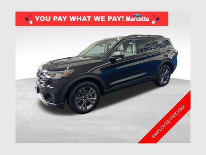 New 2026 Ford Explorer Active w/ Active Comfort Package