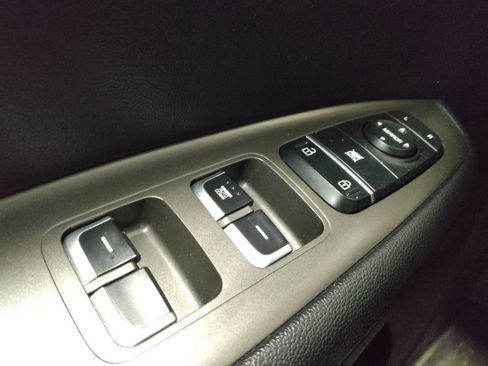 Used 2019 Kia Optima LX FWD image 27