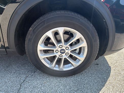Used 2020 Ford Escape S AWD/4WD image 9