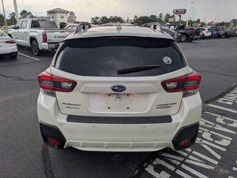 Used 2023 Subaru Crosstrek 2.5i Limited AWD/4WD image 6